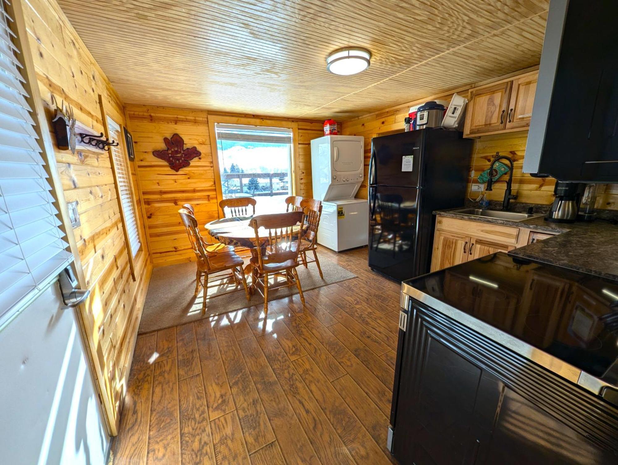 Yellowstone Treasure Guesthouses On The River Gardiner Buitenkant foto